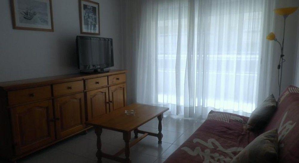 Rvhotels Apartamentos Ses Illes Blanes Bagian luar foto