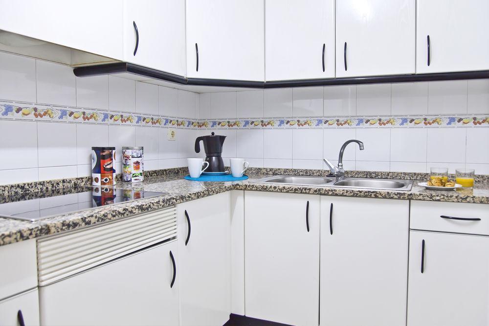 Rvhotels Apartamentos Ses Illes Blanes Bagian luar foto