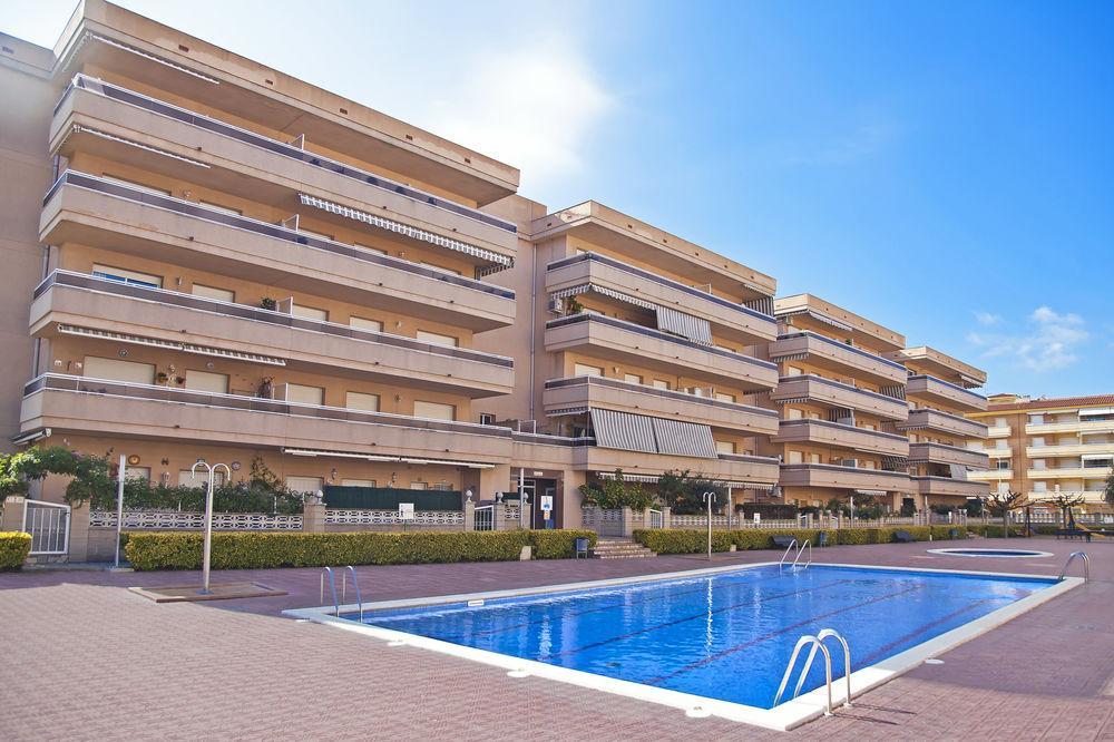 Rvhotels Apartamentos Ses Illes Blanes Bagian luar foto